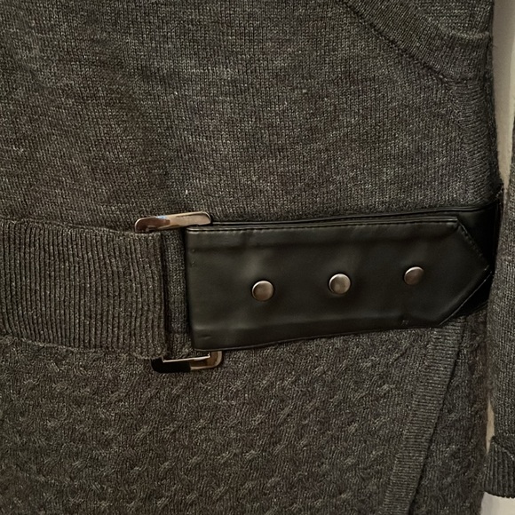 Sweater-dress.Wool blend.Color grey with black building belt. - Picture 3 of 7